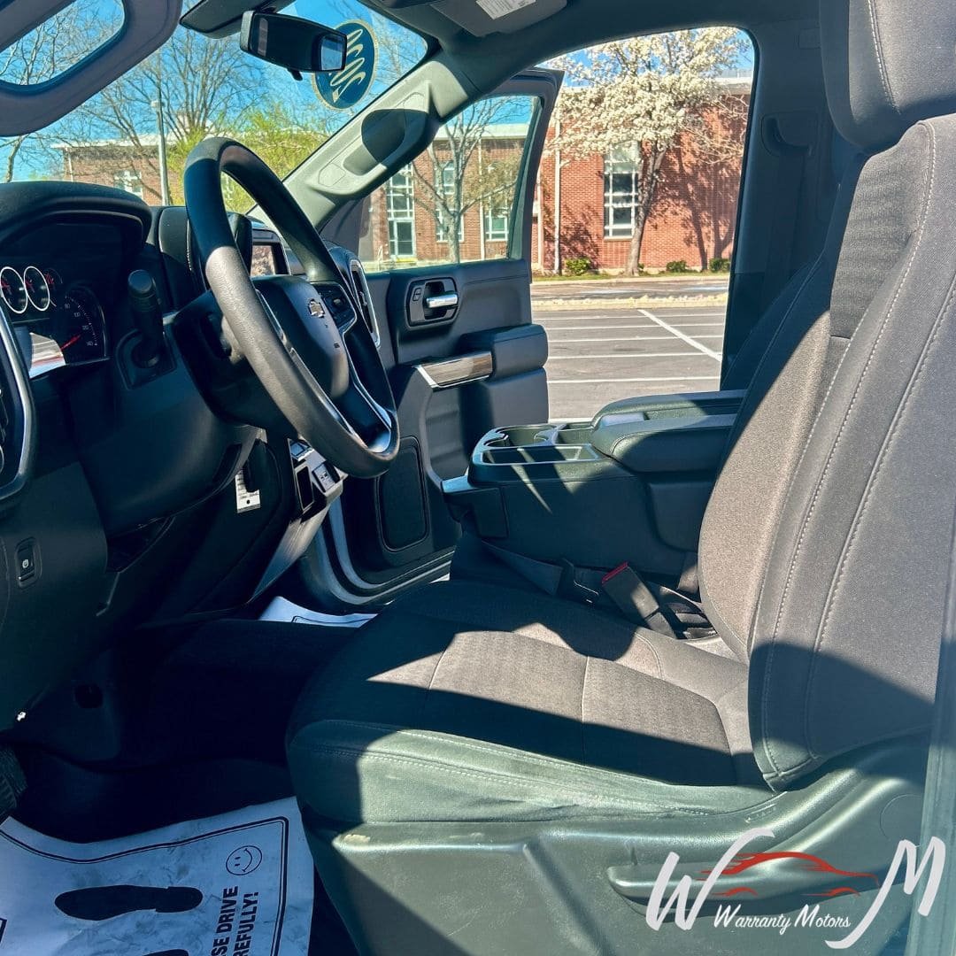 
Chevrolet Silverado 1500 2020 full									