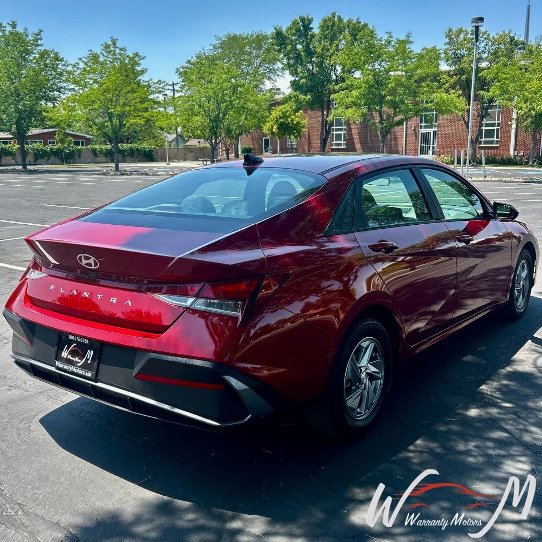 
Hyundai Elantra 2024 full									